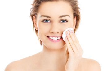 REFRESHING FACIAL MIST