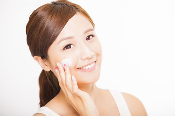 CHARCOAL TEETH WHITENER